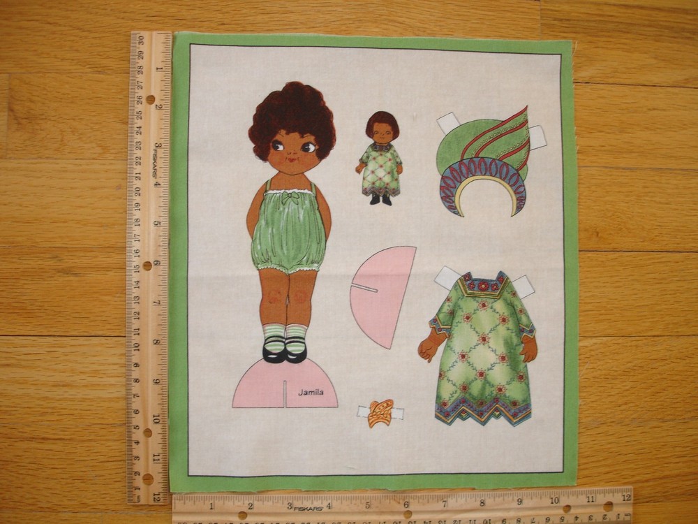 Paper Doll Newcastle “Jamila” Cotton Quilt Fabric Block 11″ x 10″