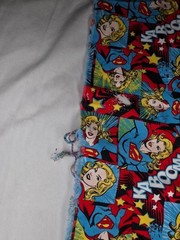 VINTAGE SUPERGIRL CAMELOT FABRICS~ 40″ X 17″ ~~ FREE US SHIPPING~~