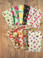 10 Fat Quarters – Assorted Fruit Theme Prints Fat Quarter Bundle
