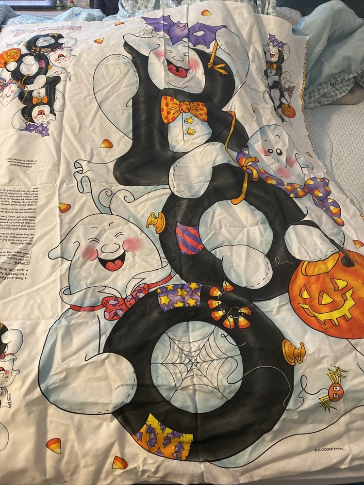 Ghost Quilt Fabric Daisy Kingdom “BOO! Door Panel” Halloween 35″x44″ Decoration