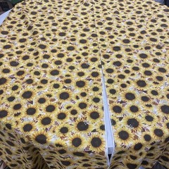 Brother Sister Design Studio Cotton Fabric Sun Flowers 3 Yards 23″ x 45″ New