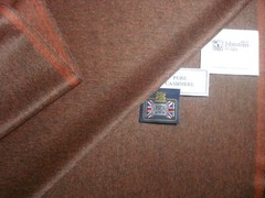 JOHNSTONS OF ELGIN 100% CASHMERE “Rusty Brown Mélange” JACKETING FABRIC = 2.0 m