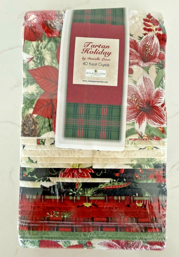 Tartan Holiday By Wilmington Prints – 40 Karat Crystals 40 Strips 44”x2.5”