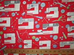 SEWING MACHINES SEWING ITEMS SCISSORS BUTTONS RED COTTON FABRIC FQ