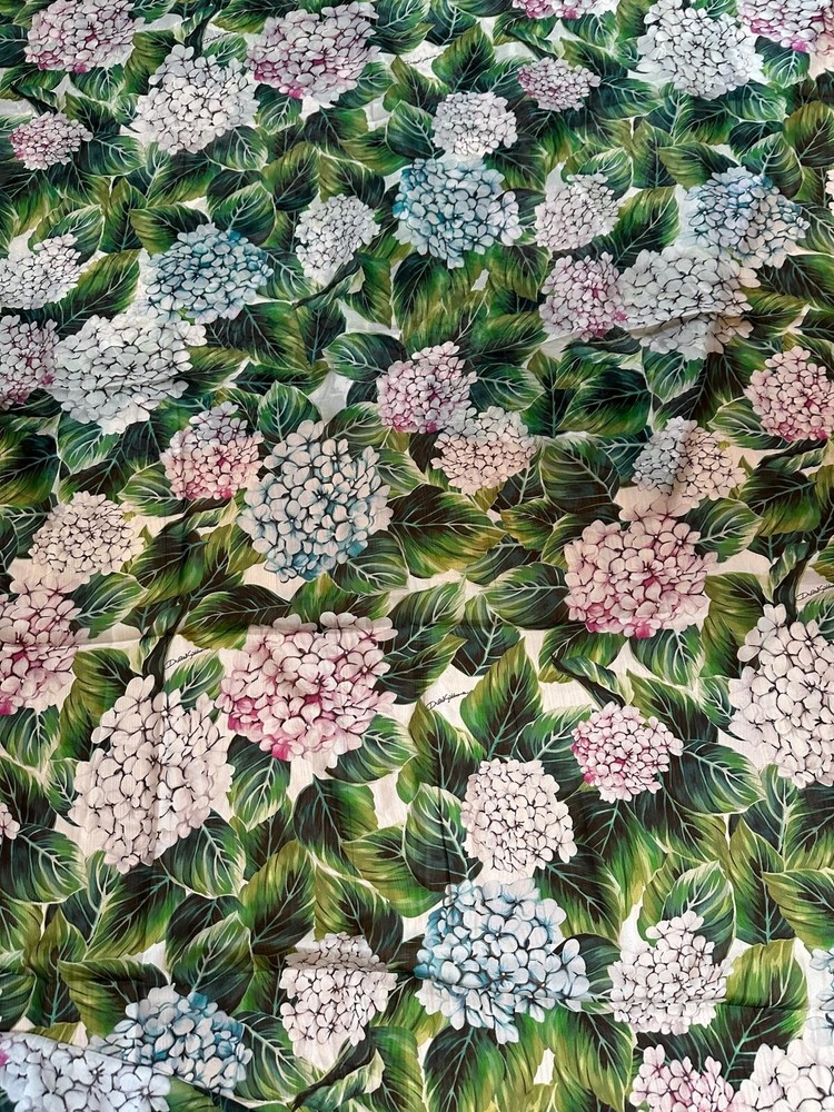Authentic Top Italian designer luxury dress fabric , made in Italy