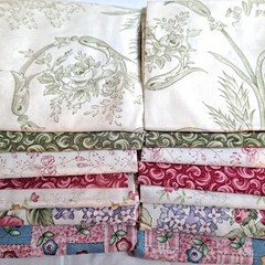 Lot Of 2 Fat Quarter Floral Fabric Sets 7 Pieces To Set Clothworks Monticello