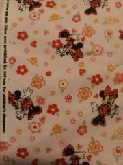 VTG 2010 Disney Minnie Toss Flowers Spring Industries Flannel Fabric 2 Yds Pink