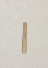 P KAUFMANN FLORAL CREAM JACQUARD HEAVY FURNITURE FABRIC 6.75 YARD 110″W
