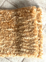 WAVY MOHAIR FABRIC REMNANT PIECE W/DYEING INFO:NWOT HONEY-COLORED 12″ X 54″