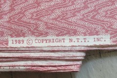 N.T.T. Inc. Fabric 100% Cotton YARDAGE MAUVE PINK WITH CREAM Waves