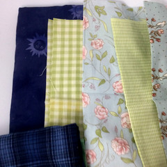Fabric Remnants Quilting Craft Applique Green Blue Novelty Floral Lot of 3 Lbs