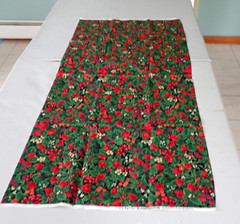 VTG VIP Cranston Print Works Joan Messmore Christmas Holly & Strawberries Fabric