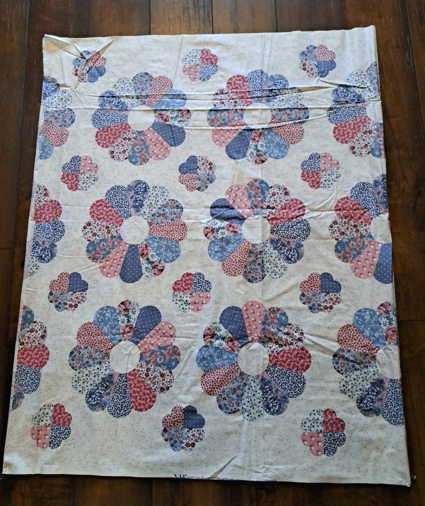 BTY Cranston VIP Cheater Quilt Fabric Dresden Plate 44″ Floral Pastel Pink Blue