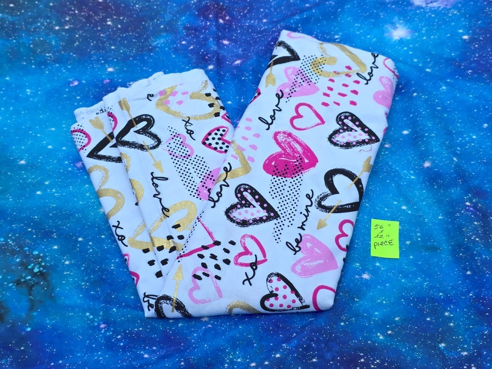 HOBBY LOBBY COTTON HEARTS LOVE FABRIC 1054 LOVE REMNANT 45″L X22″W VALENTINE’S