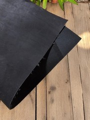 Nubuck Cowhide Leather 1.0-1.5mm Matte, Brushed Top, Black