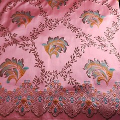5 YARDS LOT PINK METALLIC BROCADE FABRIC 54″ FLORAL EMBOSSED SCALLOPED EDGE