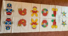 VINTAGE SPRING MILLS CHRISTMAS 6 CALICO ORNAMENTS FABRIC PANEL 1976