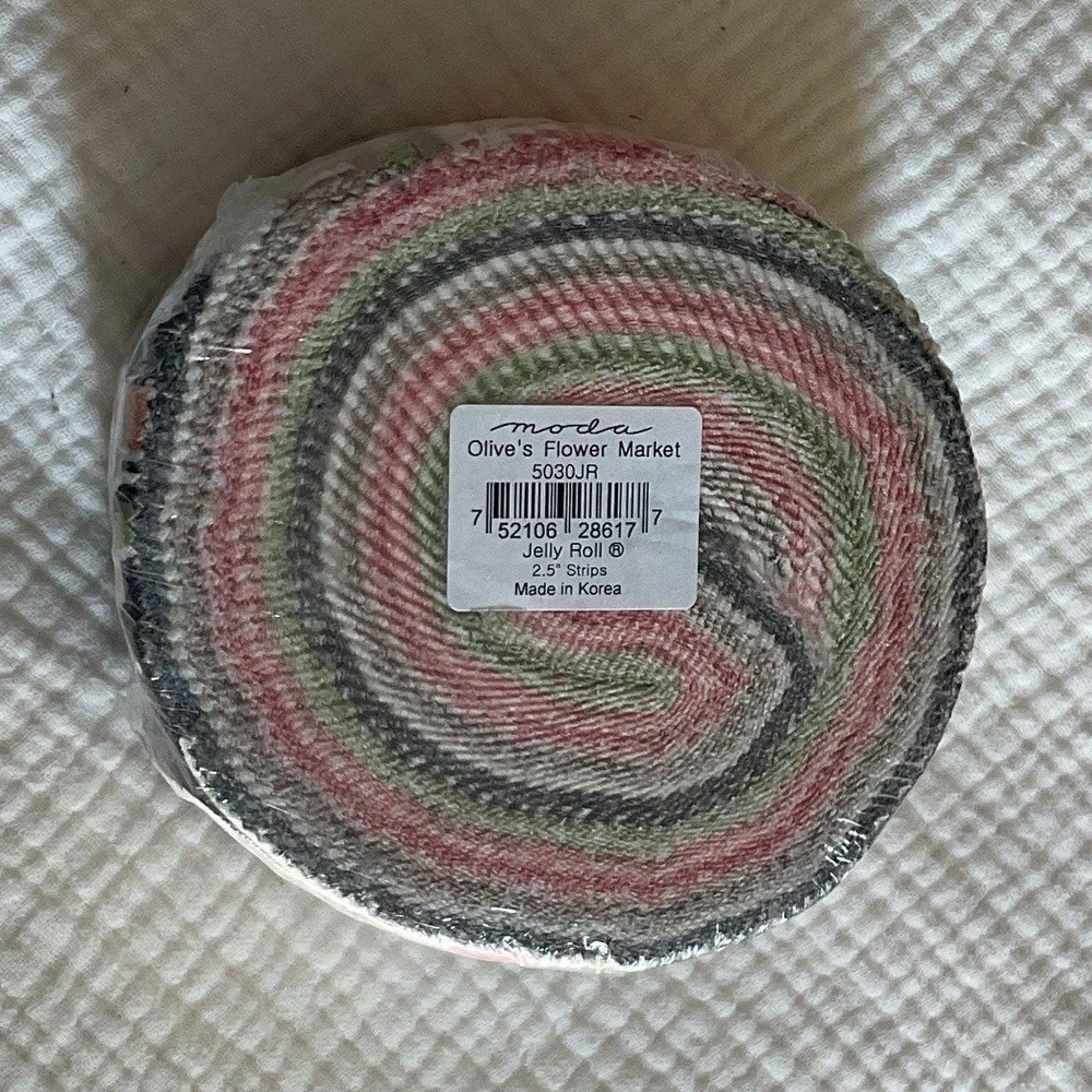Moda Olive’s Flower Market Jelly Roll 2.5″ Precut Floral Strips 51710JR