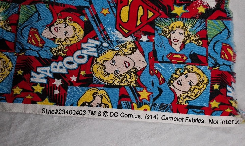 VINTAGE SUPERGIRL CAMELOT FABRICS~ 40″ X 17″ ~~ FREE US SHIPPING~~