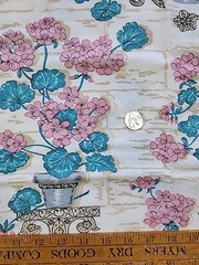 40s 50s Floral Motifs Cotton Fabric 36.5″w X 1.1yds Feedsack Style STAINED