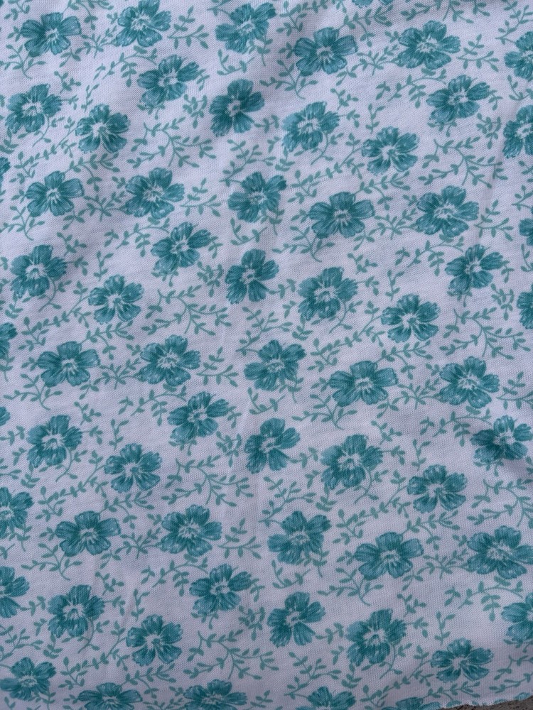 Vtg 1970s White Knit With Turquoise Flowers Sewing Fabric 61” X 26”