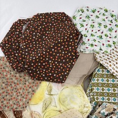 Vintage Hexagon Quilt Block Patterned Cotton Misc Cut Fabric Pieces Lot 4.5”