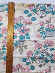 40s 50s Floral Motifs Cotton Fabric 36.5″w X 1.1yds Feedsack Style STAINED