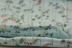 Blue Floral Flower Fabric 30″x30″ Material Scrap Remnant Red Green