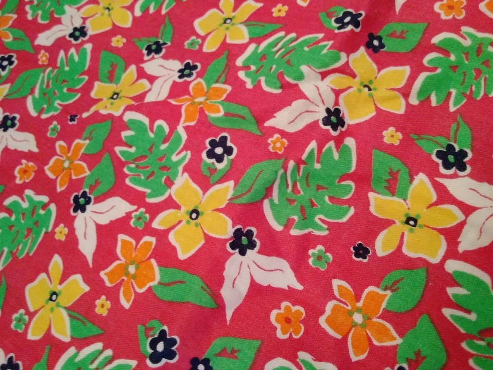 Fabric Hawaiian Style Bright Floral Colors Pink Green Yellow Orange 44″ x 98″