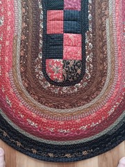 HANDMADE JELLY ROLL RUG With Quilted Center. 46 1/2″ X 31″ USA
