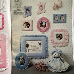 Creative Fabric Frames by Sally Paul (1981)