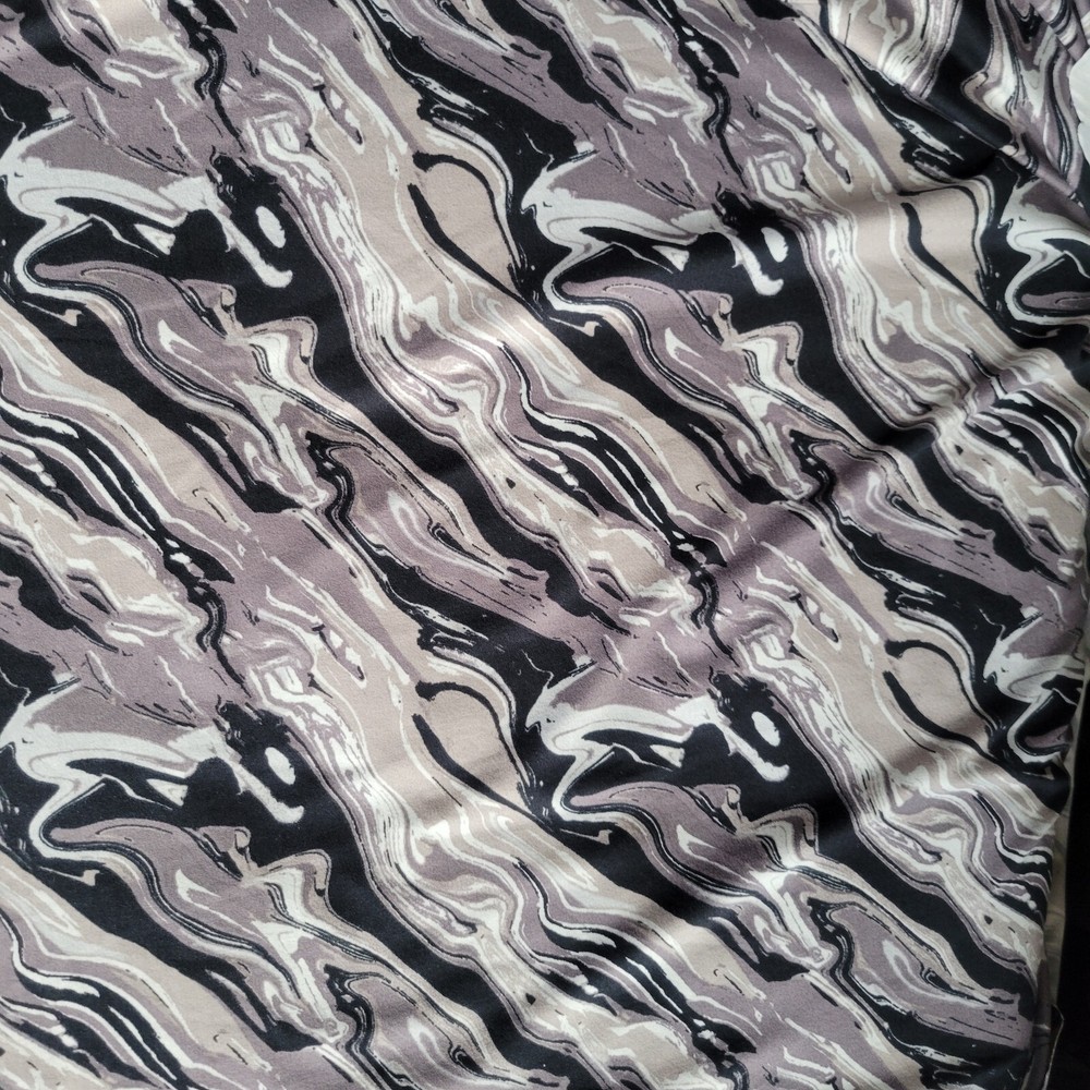 Marbled Knit in Black, Mushroom, Taupe, White Brushed Knit – Soft and Chic!