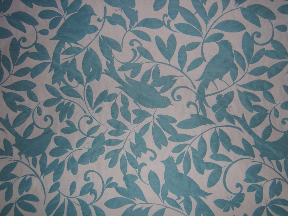 Lee Jofa, Roosting Tree Matelassé, Vtgn, Birds and Butterflies, BTY Blue/White