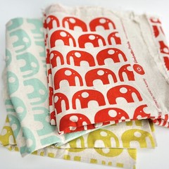 Quilting Fabric Lot of Umbrella Prints Australia Elephant Print 3 Yards Total