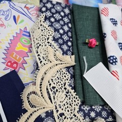 Slow Stitching Lot Fabric Scraps Trim Lace Ribbon Sew 3/4 Lb Junk Journaling