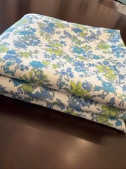 Vintage Weilwood Turquoise, Blue & Green on Cream Floral Cotton fabric 31″x44″