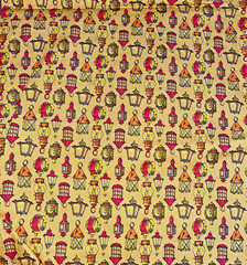 VTG Wamsutta Colonial Lanterns on Gold 38″x11″ +2 Squares 11″x10″