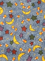 VTG 1990’s Leslie Beck Fabric 44×55 Candy Corn Moons Stars Tossed Cranston VIP