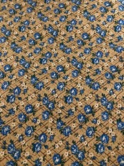 RJR Fabrics – Thimbleberries Club – Circle of Love – Tan & Blue Floral – 1 1/2