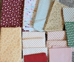 Mixed Lg lot fabric 100% cotton Floral Flowers Hearts Springs Indust Faye Burgos
