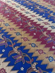 Vintage Indonesian Batik Fabric Cotton Floral Geometric Blue & Red Sarong 75×46