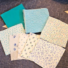 4×4 (72) Multicolor Floral Fabric Squares Lot, Flowers etc, Quilting DESTASH