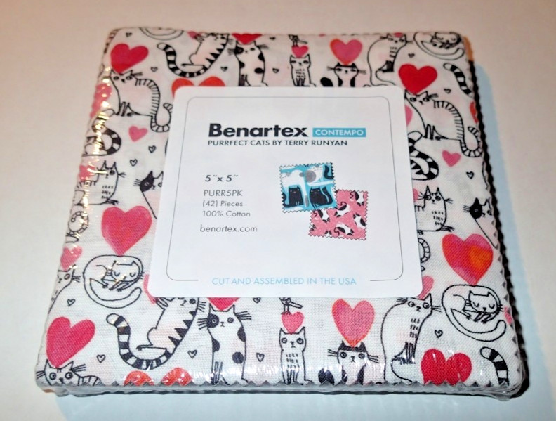 BENARTEX CONTEMPO COTTON FABRIC ~ PURRFECT CATS ~ 5″ X 5″ PACK ~ 42 PIECES *NEW