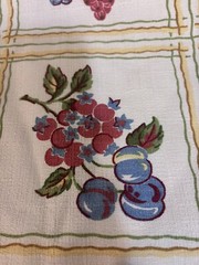 VTG Bloomcraft Fabric Fruit And Flowers 6.5 Yards Heavy Textured Fabric