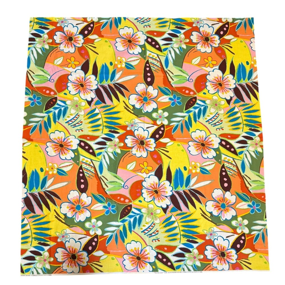 Alexander Henry Fabric Tropical Floral Flor de Color 2008 Cotton 40×42″ 1.1 yd
