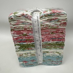 Moda Fabrics Fat Quarter Bundle Chloe’s Closet Pocket Full Of Posies For Quilt