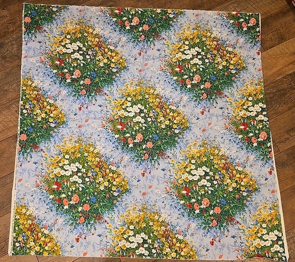 VTG House ‘N Home Fabrics & Draperies 48″ X 46″ Fabric Floral Blue Green