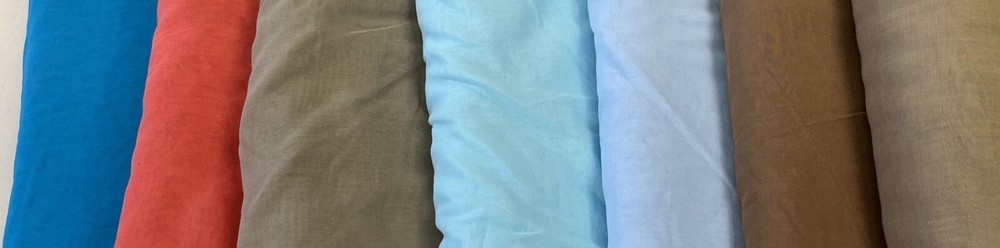 C21 – VINTAGE ENGLISH VOILE 42″ wide 100% cotton. By the yard.