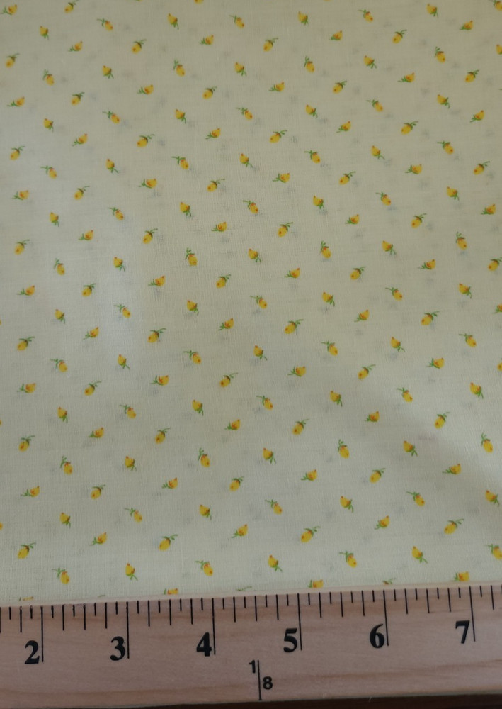 Vtg 1980’s Yellow Petite Rose Fabric Cotton 40″ wide x 30″ long