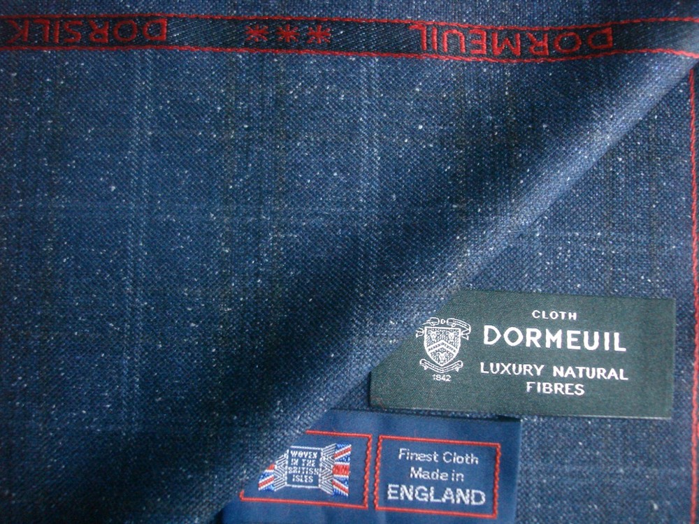 DORMEUIL 67% WOOL & 33% SILK JACKETING/SUITING FABRIC “Dorsilk Red” = 2.0 m.